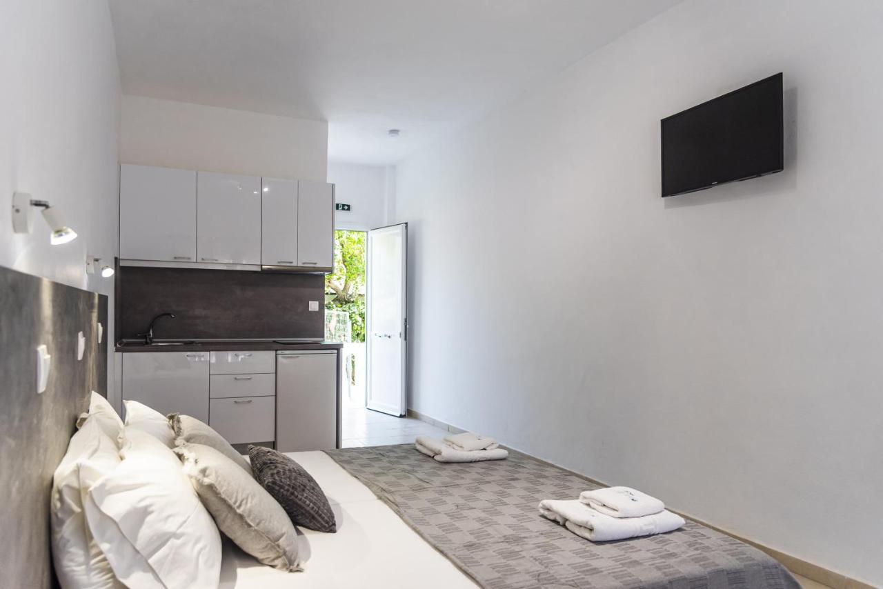 Olive Grove Aparthotel กาวอส ภายนอก รูปภาพ